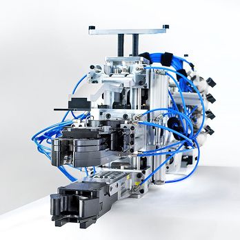 Kurze Bildbeschreibung. Hier werden Bilder aus dem Labor gezeigt. Und exemplarisch Sonderanfertigungen.